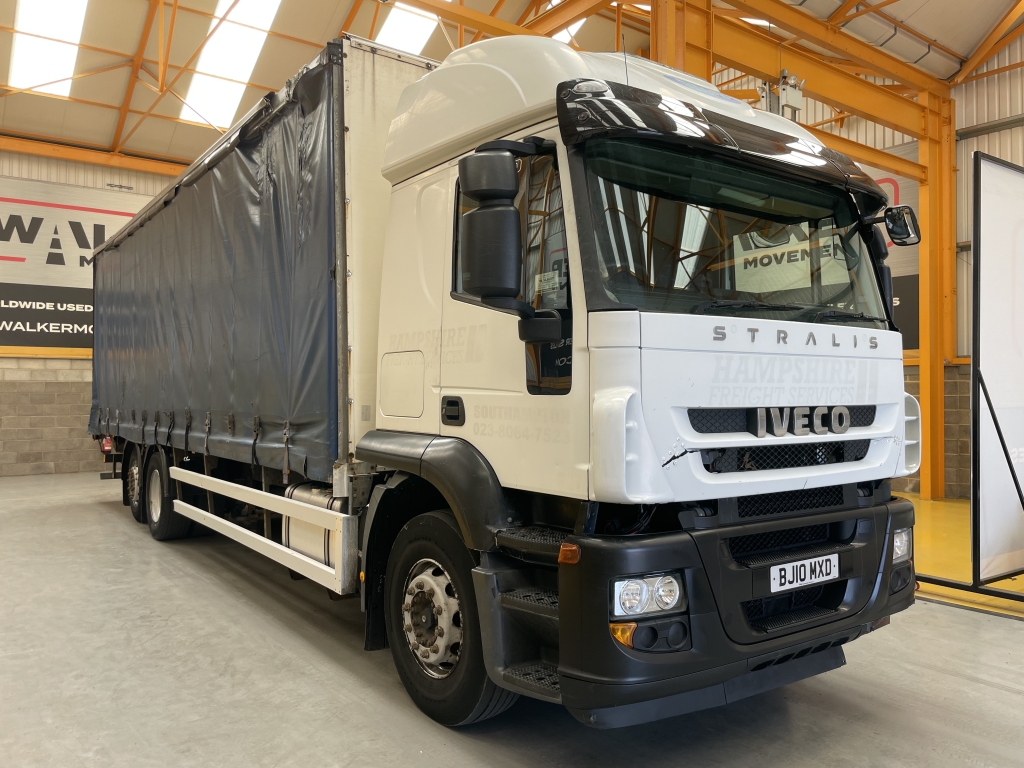 IVECO STRALIS 26 TONNE EURO 5 6X2 CURTAINSIDER 2010 BJ10 MXD