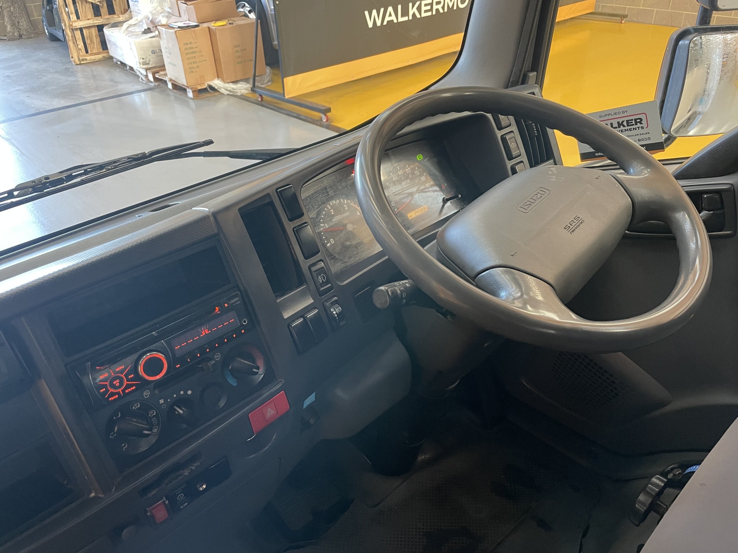 ISUZU FORWARD N75.190 EURO 5 4X2, 7.5 TONNE FRIDGE/FREEZER