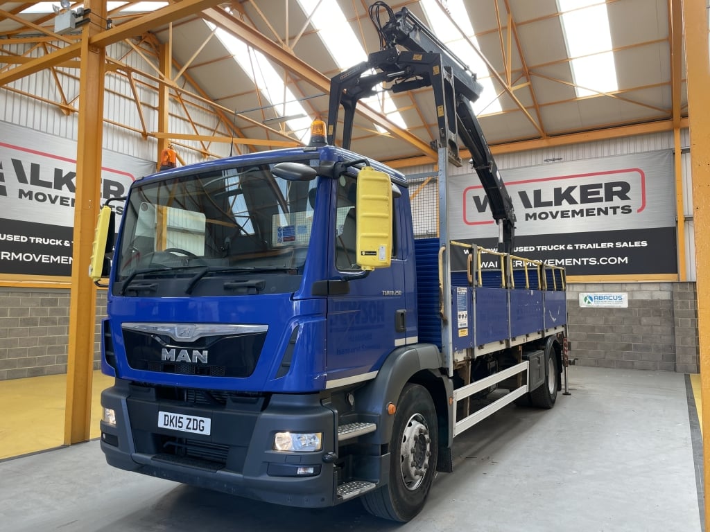 MAN TGM 18.250 *EURO 6* 4X2 18 TONNES PINCE À BRIQUES - 2015 - DK15 ZDG