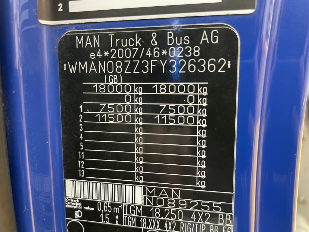 MAN TGM 18.250 *EURO 6* 4X2 18 TONNES PINCE À BRIQUES - 2015 - DK15 ZDG