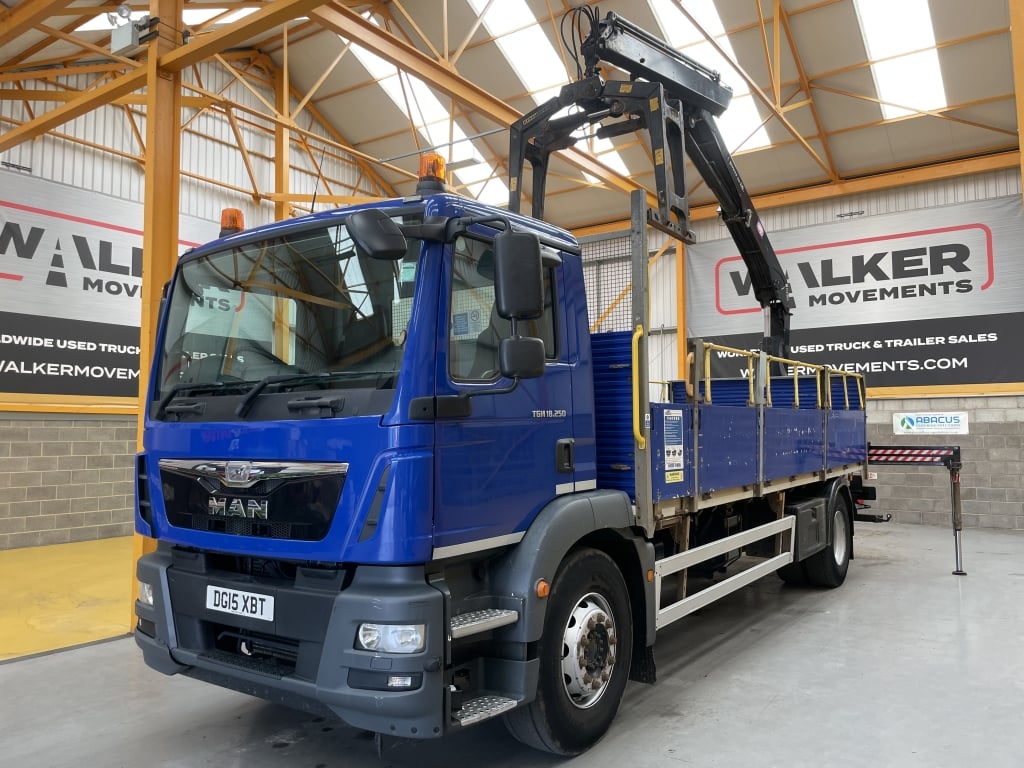 MAN TGM 18.250 *EURO 6* 4X2 18 TONNES PINCE À BRIQUES - 2015 - DG15 XBT