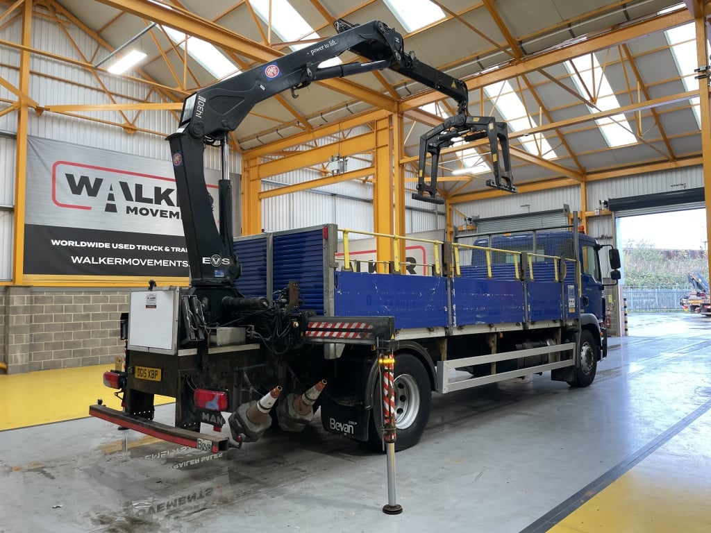 MAN TGM 18.250 *EURO 6* 4X2 18 TONNES PINCE À BRIQUES - 2015 - DG15 XBP