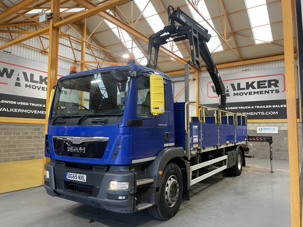 MAN TGM 18.250 *EURO 6*, 4X2 PINCE À BRIQUES DE 18 TONNES - 2015 - DG65 NXL