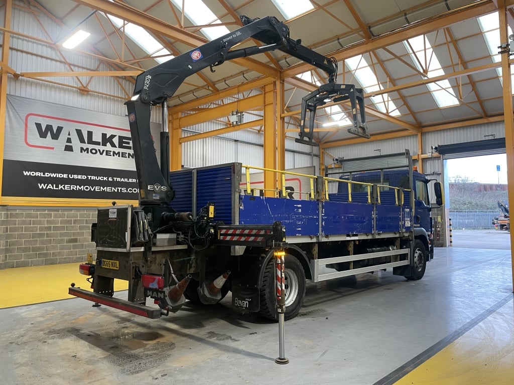 MAN TGM 18.250 *EURO 6*, 4X2 PINCE À BRIQUES DE 18 TONNES - 2015 - DG65 NXL