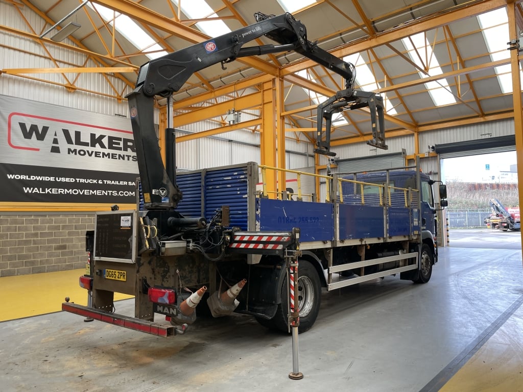 MAN TGM 18.250 *EURO 6*, 4X2 PINCE À BRIQUES DE 18 TONNES - 2015 - DG65 ZPR