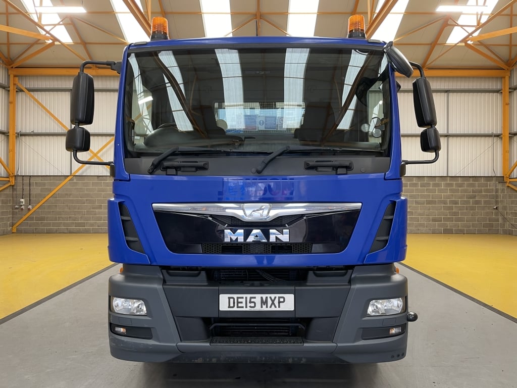 MAN TGM 18.250 *EURO 6* 4X2 18 TONNES PINCE À BRIQUES - 2015 - DE15 MXP