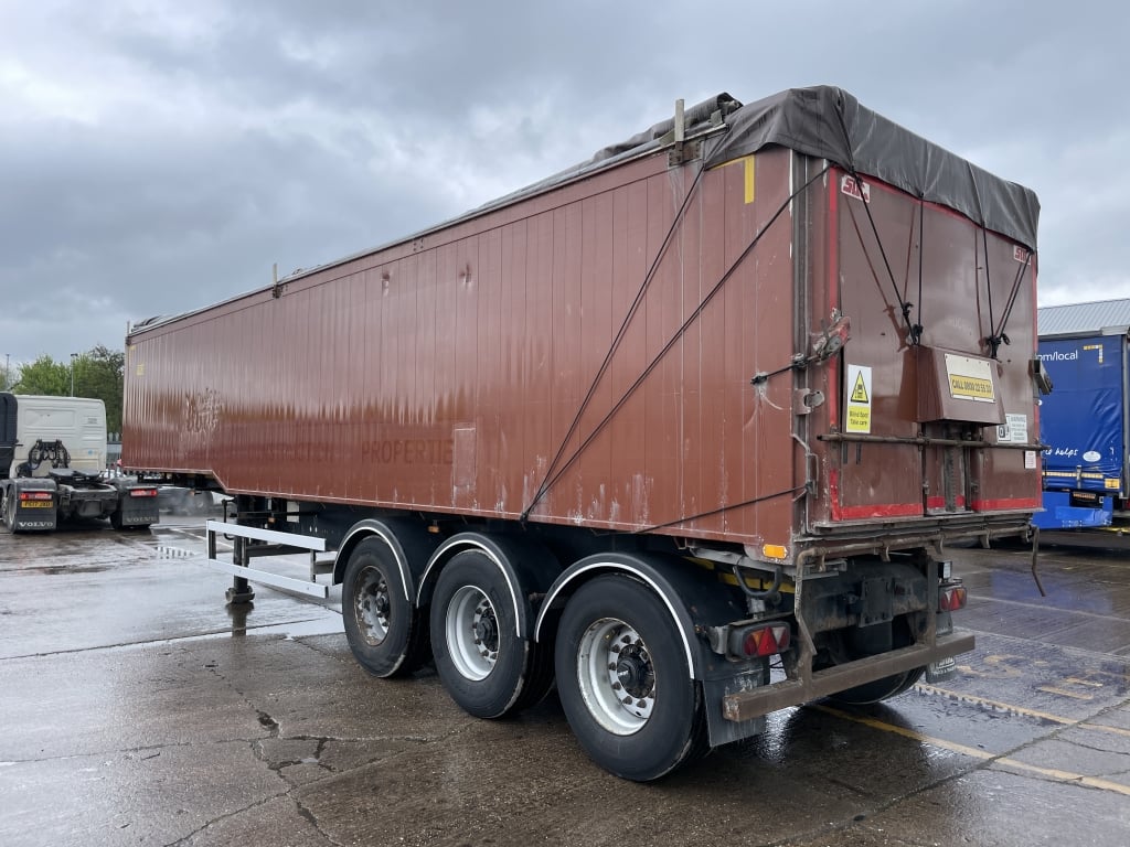 SDC 65 CU-YD ALUMINIUM PLANK SIDED BULK TIPPING TRAILER – 2014 – C369636