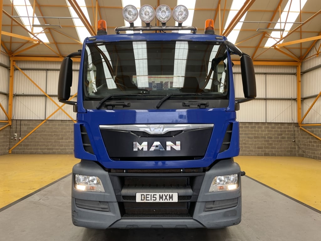 MAN TGS 26.360, *EURO 6* 6X2 26 TONNES DRAWBAR SPEC FLATBED/CRANE - 2015 - DE15 MXM