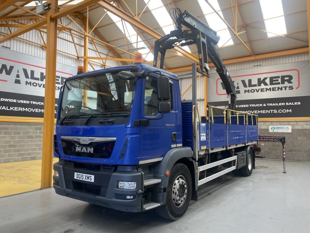 MAN TGM 18.250 *EURO 6* 4X2 18 TONNES PINCE À BRIQUES - 2015 - DG15 XMS