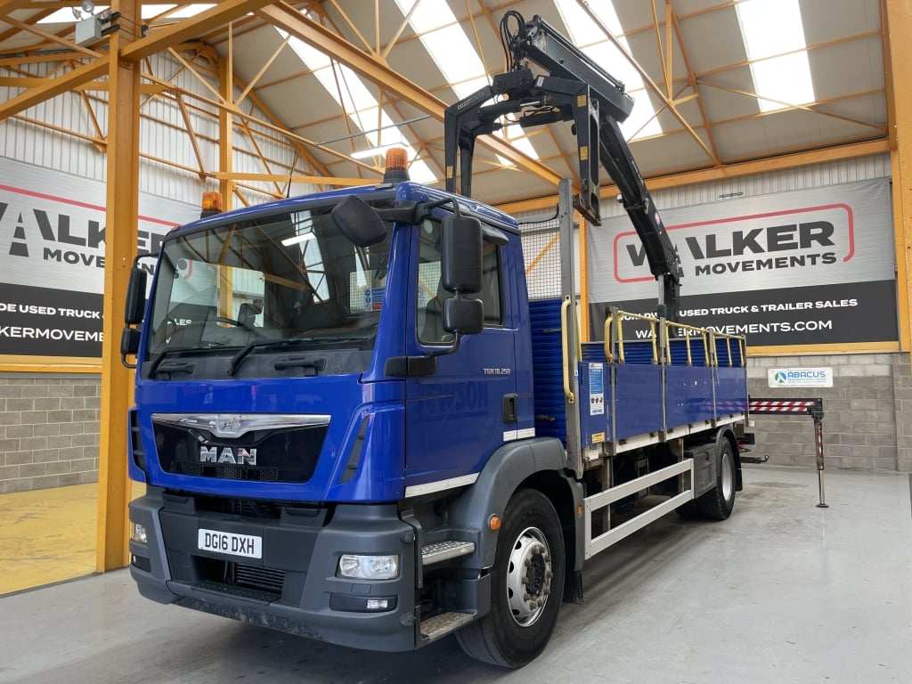 MAN TGM 18.250 *EURO 6*, 4X2 PINCE À BRIQUES DE 18 TONNES - 2016 - DG16 DXH