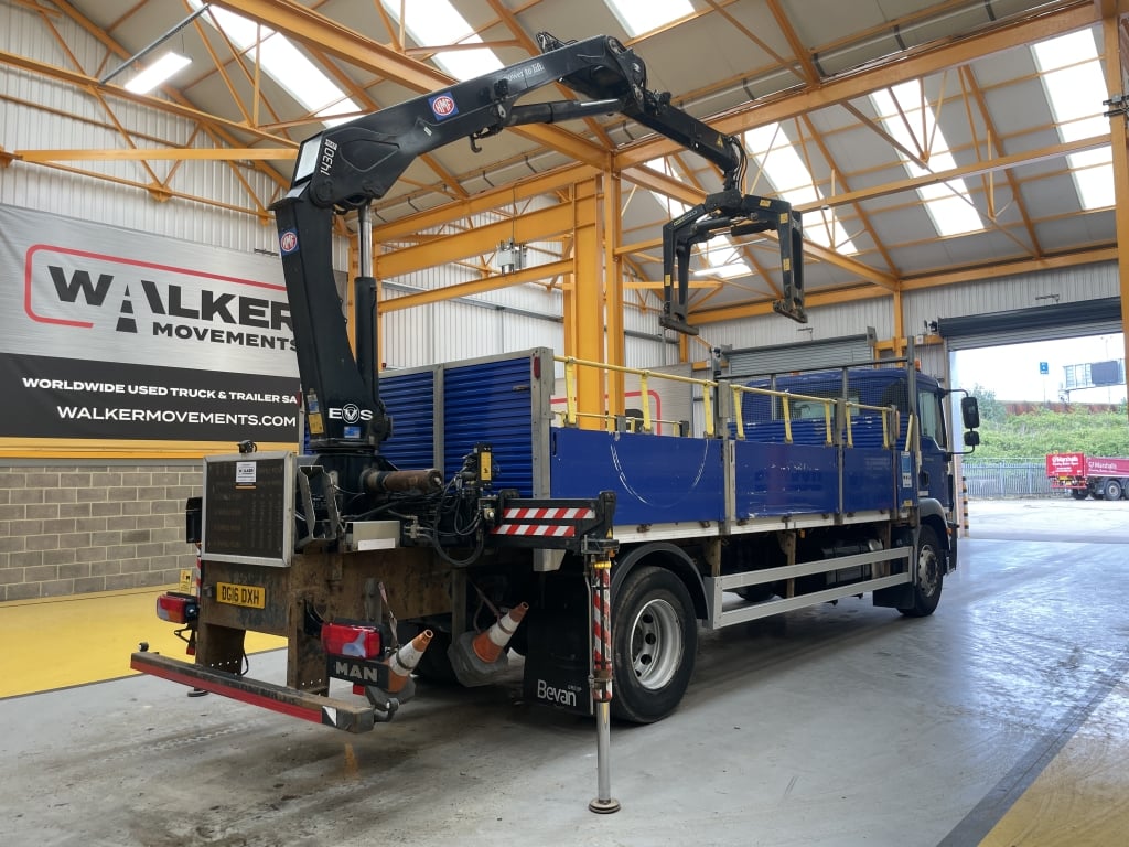 MAN TGM 18.250 *EURO 6*, 4X2 PINCE À BRIQUES DE 18 TONNES - 2016 - DG16 DXH