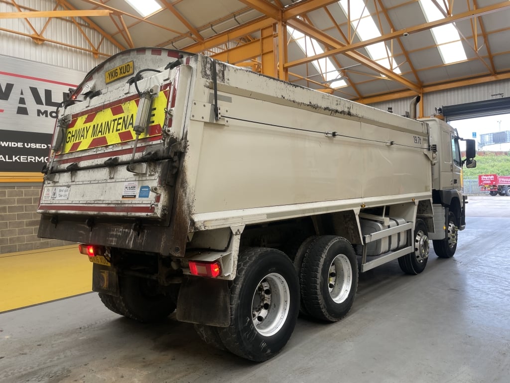 VOLVO FM410 *EURO 6* 8X4 ALUMINIUM INSULATED TIPPER – 2016 – YK16 XUO