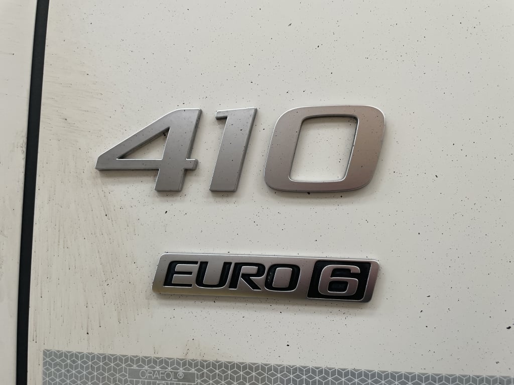 VOLVO FM410 *EURO 6* 8X4 ALUMINIUM INSULATED TIPPER – 2016 – YK16 XUO