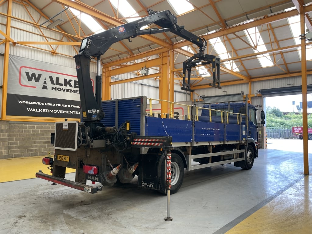 MAN TGM 18.250 *EURO 6* 4X2 18 TONNES PINCE À BRIQUES - 2015 - DE15 MXT