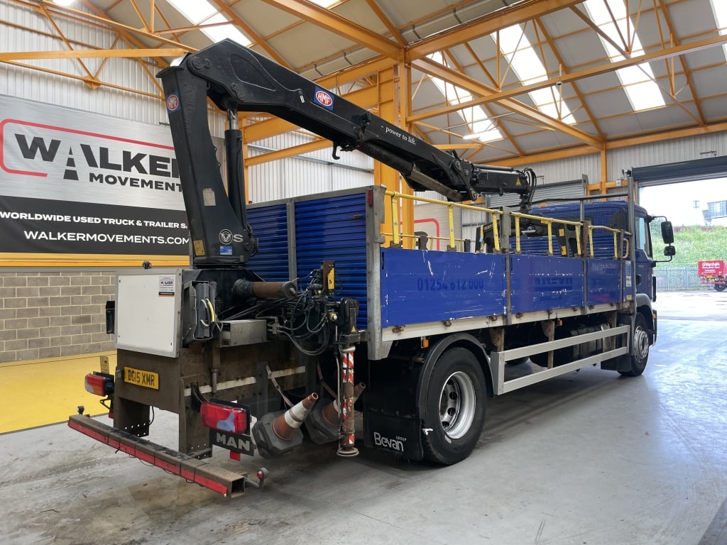 MAN TGM 18.250 *EURO 6* 4X2 18 TONNES PINCE À BRIQUES - 2015 - DG15 XMR