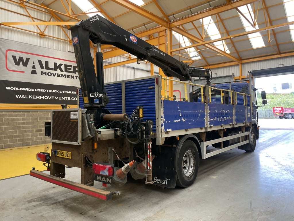 MAN TGM 18.250 *EURO 6*, 4X2 PINCE À BRIQUES DE 18 TONNES - 2015 - DG65 UZU