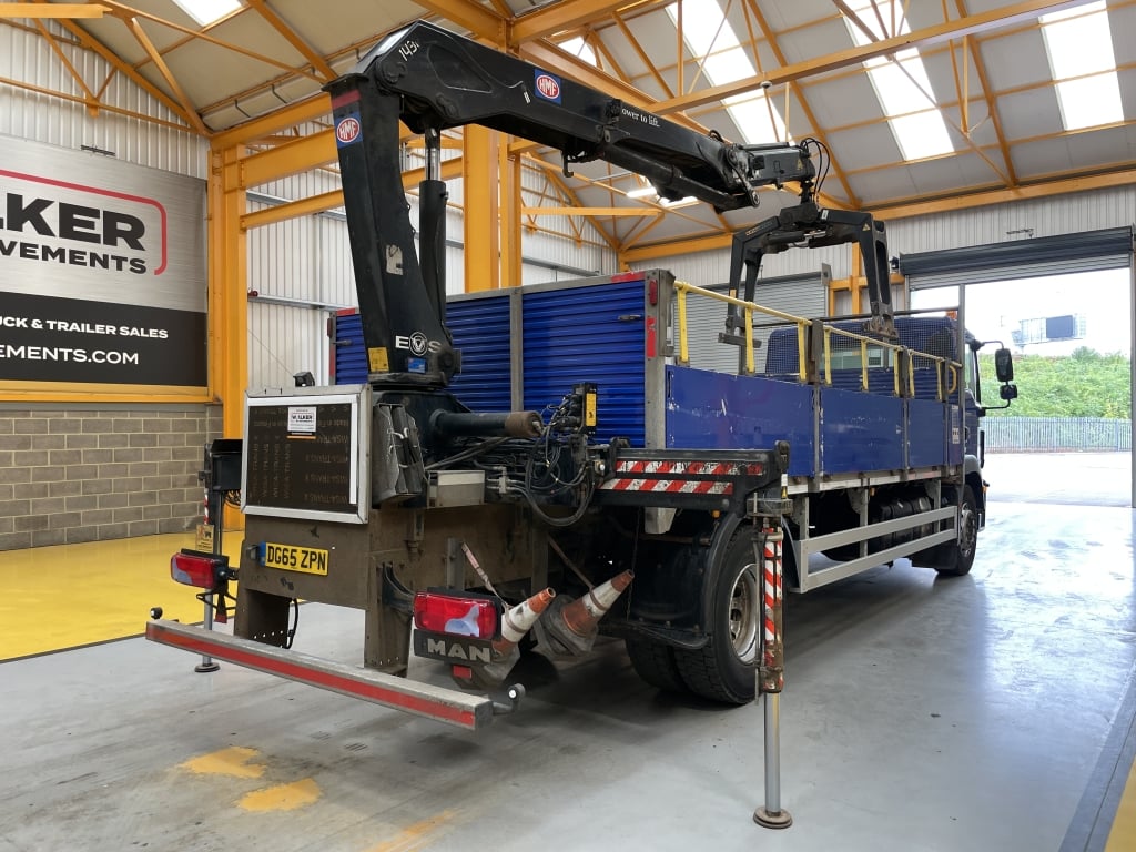 MAN TGM 18.250 *EURO 6*, 4X2 PINCE À BRIQUES DE 18 TONNES - 2015 - DG65 ZPN