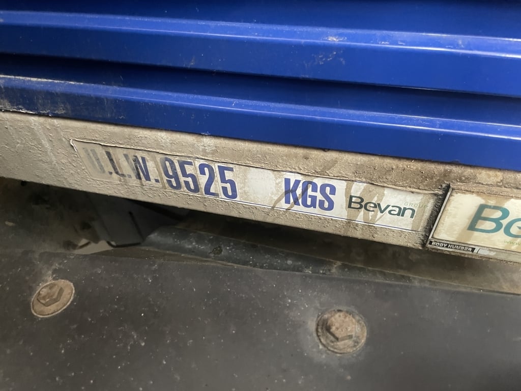 MAN TGM 18.250 *EURO 6* 4X2 18 TONNES PINCE À BRIQUES - 2015 - DK15 ZDJ