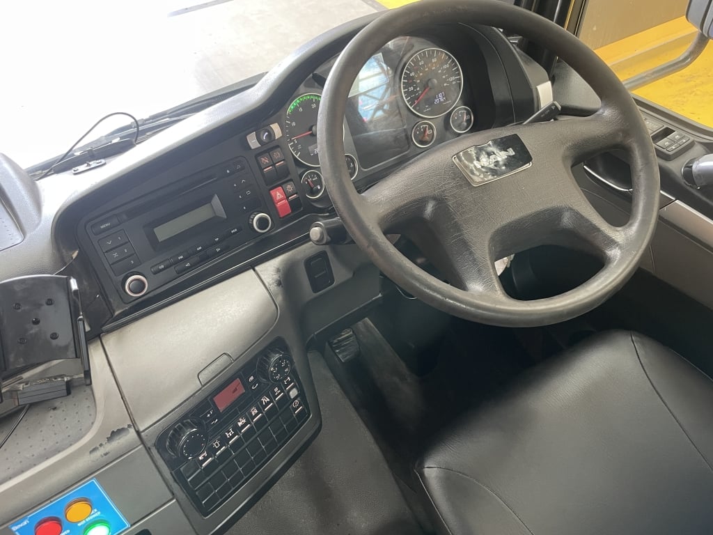 MAN TGM 18.250 *EURO 6*, 4X2 PINCE À BRIQUES DE 18 TONNES - 2016 - DG16 DWL