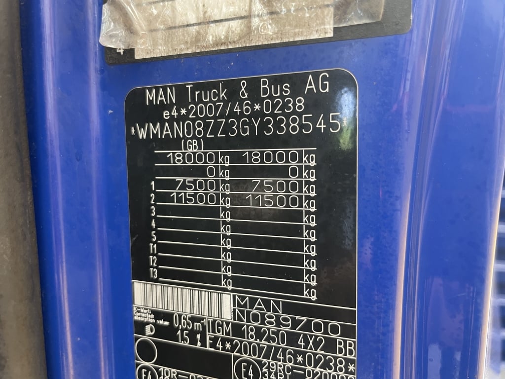 MAN TGM 18.250 *EURO 6*, 4X2 PINCE À BRIQUES DE 18 TONNES - 2016 - DG16 DWL