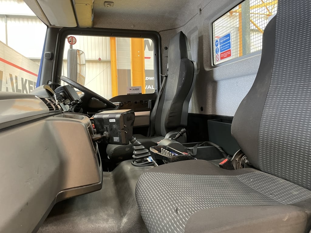 MAN TGM 18.250 *EURO 6*, 4X2 PINCE À BRIQUES DE 18 TONNES - 2016 - DG16 DWP