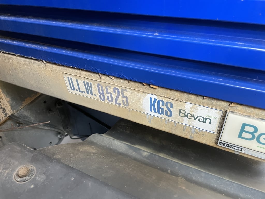 MAN TGM 18.250 *EURO 6*, 4X2 PINCE À BRIQUES DE 18 TONNES - 2015 - DG65 UZT