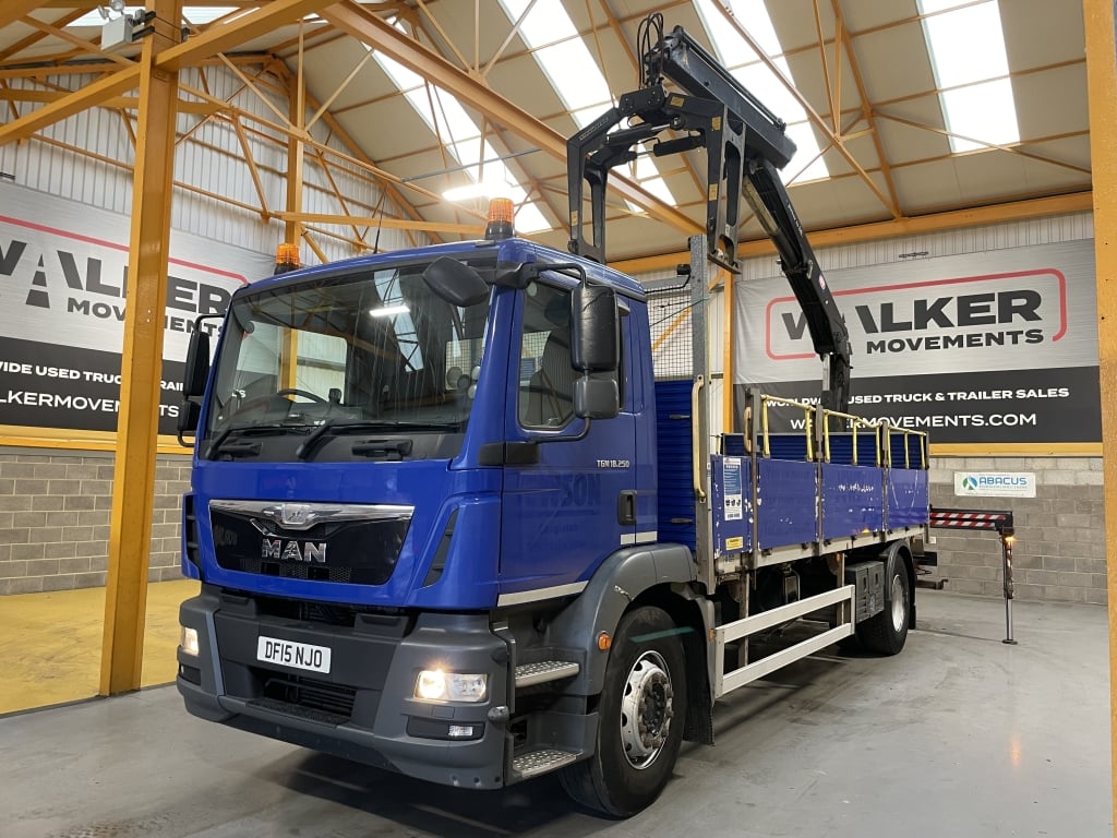 MAN TGM 18.250 *EURO 6* 4X2 18 TONNES PINCE À BRIQUES - 2015 - DF15 NJO