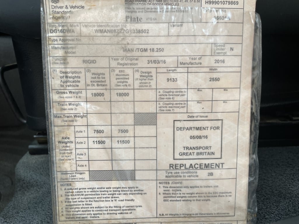 MAN TGM 18.250 *EURO 6*, 4X2 PINCE À BRIQUES DE 18 TONNES - 2016 - DG16 DWA