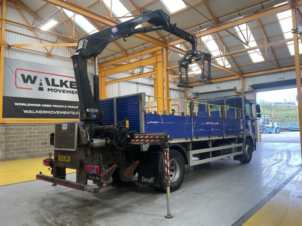 MAN TGM 18.250 *EURO 6*, 4X2 PINCE À BRIQUES DE 18 TONNES - 2016 - DG16 DWA