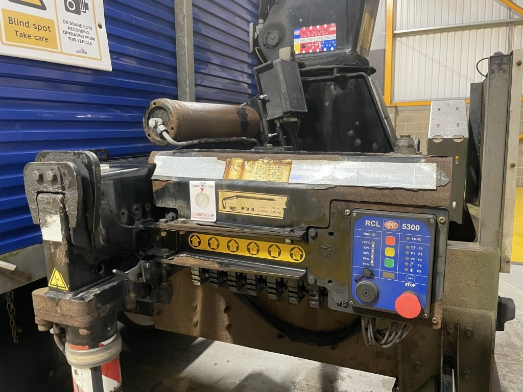 MAN TGM 18.250 *EURO 6*, 4X2 PINCE À BRIQUES DE 18 TONNES - 2016 - DG16 EDJ