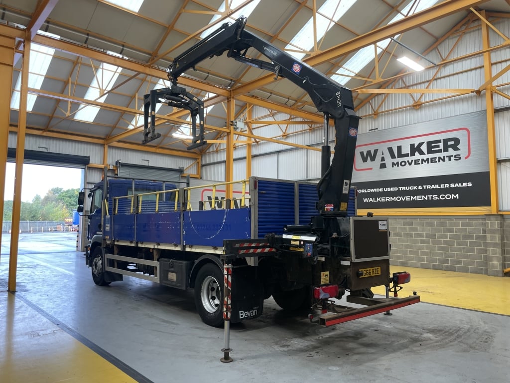 MAN TGM 18.250 *EURO 6*, 4X2 PINCE À BRIQUES DE 18 TONNES - 2016 - DG66 RZE