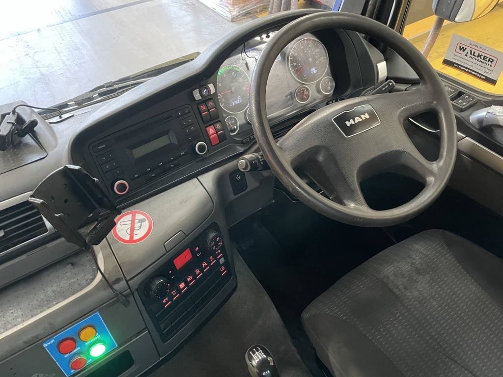 MAN TGM 18.250 *EURO 6*, 4X2 PINCE À BRIQUES DE 18 TONNES - 2016 - DG16 EEM
