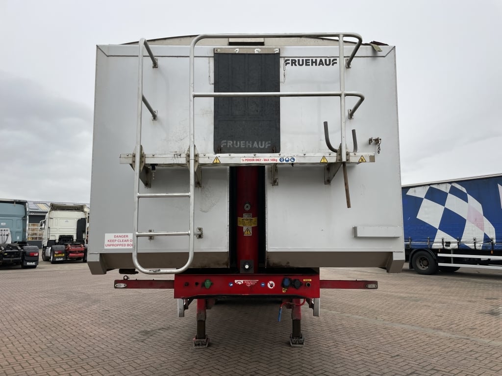 GRUE FRUEHAUF 67 CU-YD ALUMINIUM BULK TIPPING TRAILER - 2015 - C408283