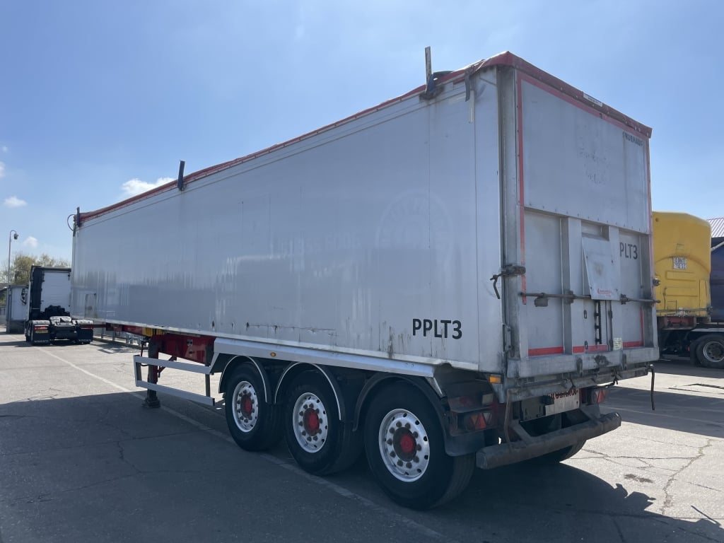 CRANE FRUEHAUF 70 CU-YD ALUMINIUM PLANK SIDED SLOPER BULK TIPPING TRAILER – 2015 – C410776