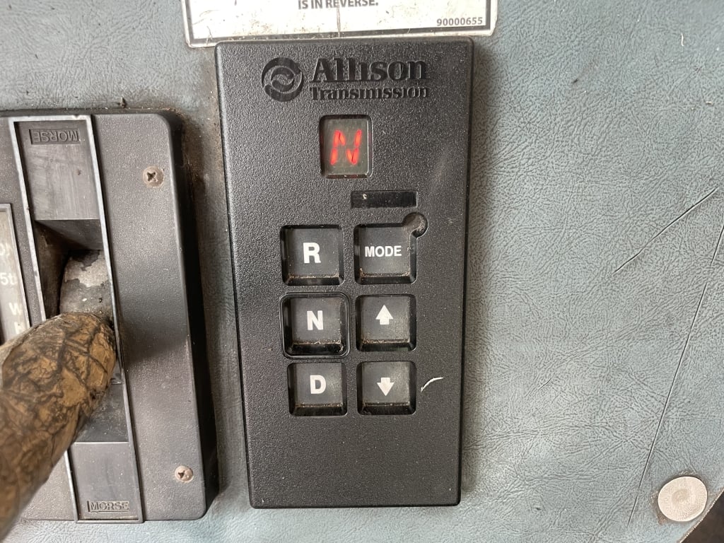 KALMAR ST 122 4X2 TUGMASTER - 2005 - REMORQUEUR 1