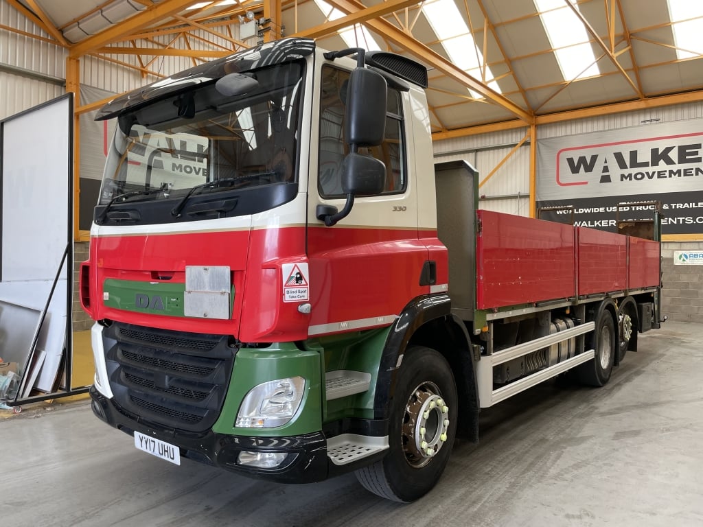 DAF CF330 *EURO 6*, 6X2 DROPSIDE FLATBED – 2017 – YY17 UHU