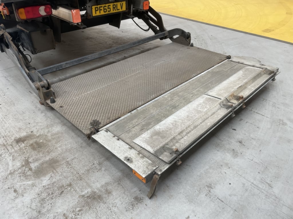 DAF CF250 *EURO 6*, 4X2 18 TONNE FRIDGE/FREEZER – 2016 – PF65 RLV