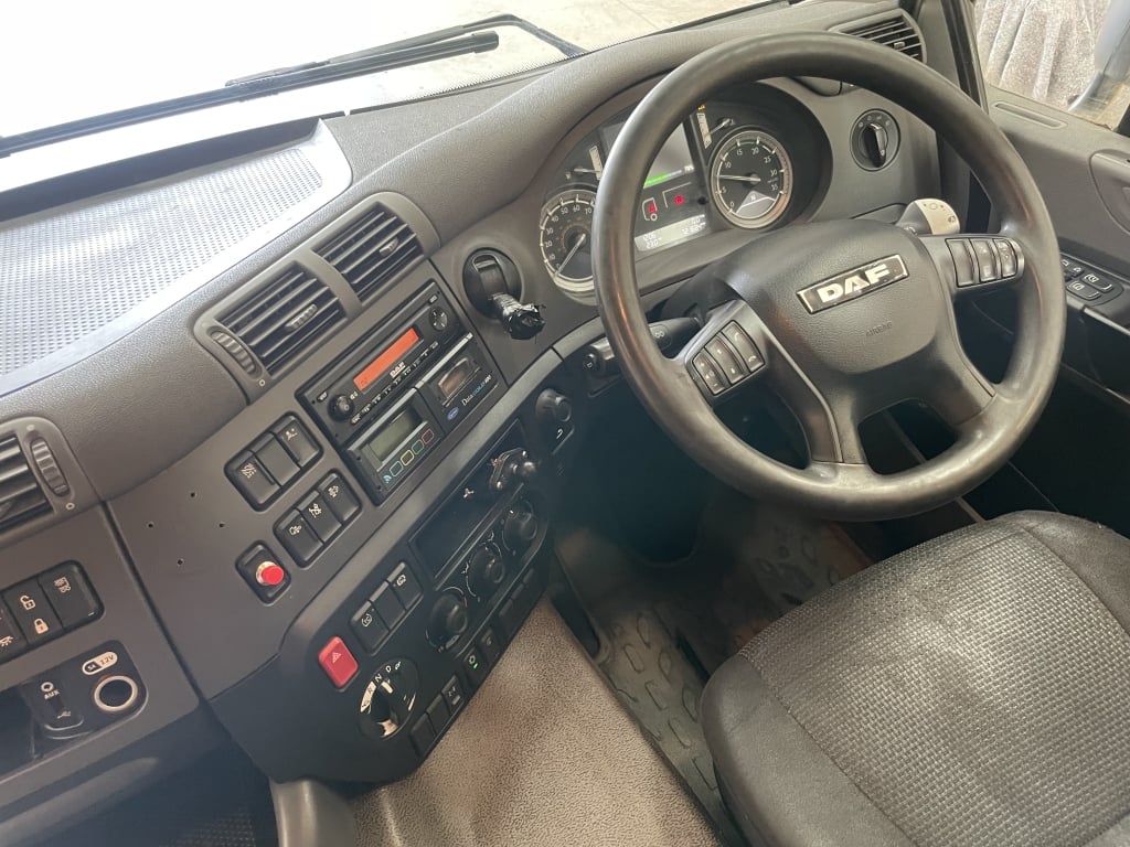 DAF CF250 *EURO 6*, 4X2 18 TONNES FRIGO/CONGÉLATEUR - 2016 - PJ65 YLA