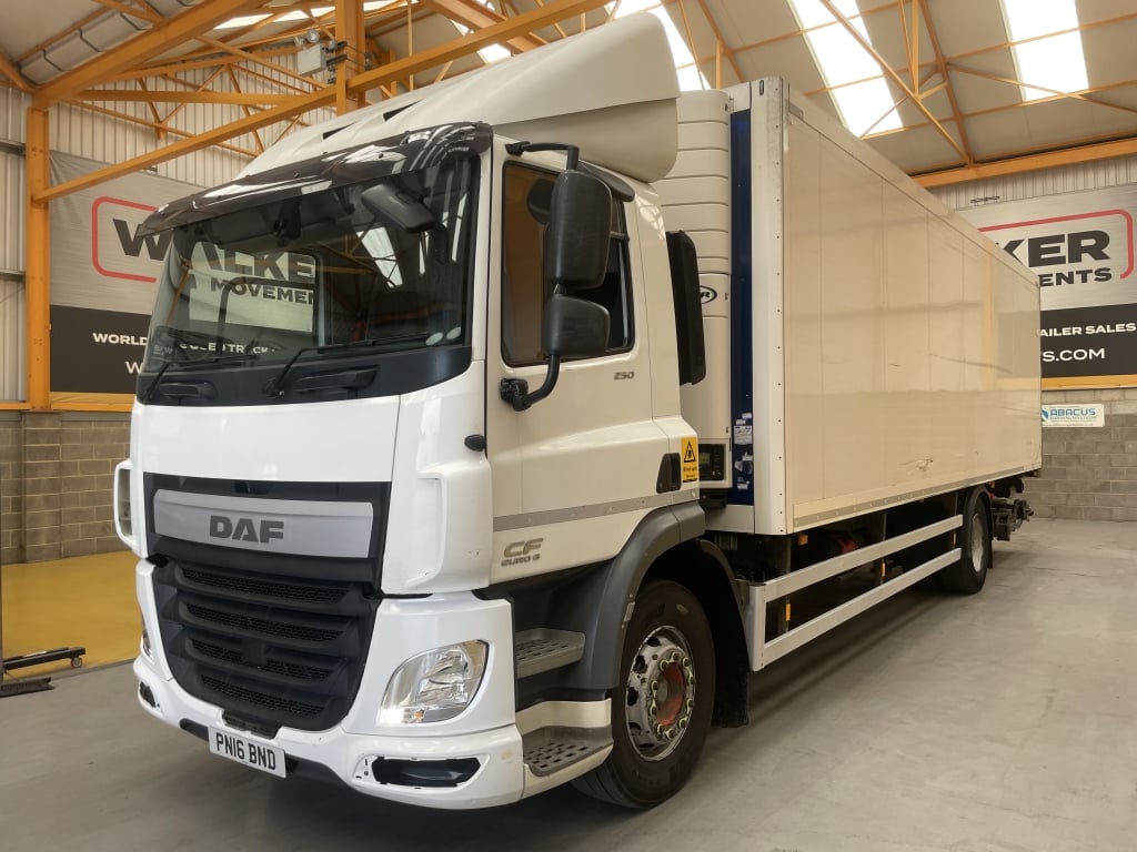 DAF CF250 *EURO 6*, 4X2 18 TONNES FRIGO/CONGÉLATEUR - 2016 - PN16 BND