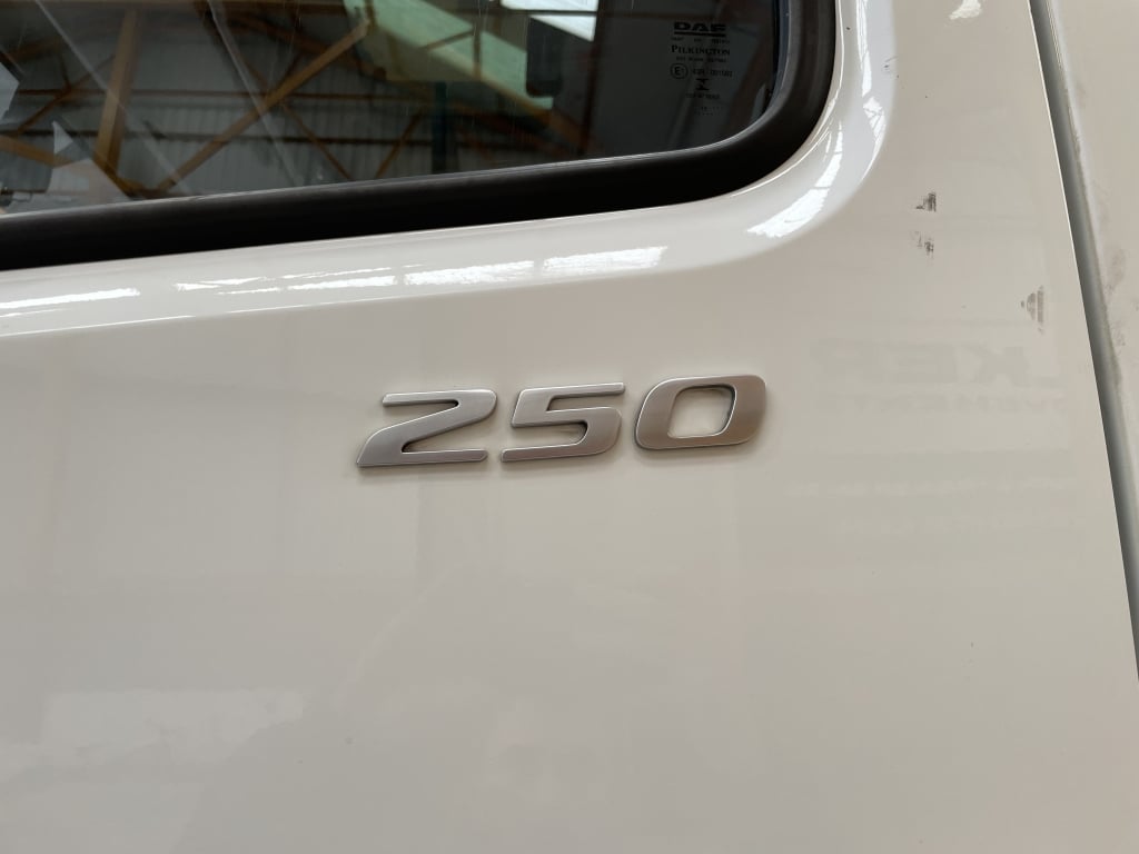 DAF CF250 *EURO 6*, 4X2 18 TONNE FRIDGE/FREEZER – 2016 – PN16 BOV