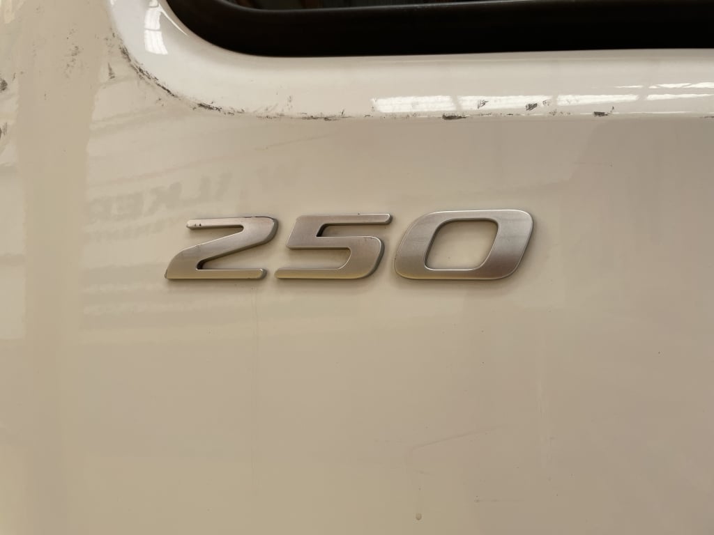 DAF CF250 *EURO 6*, 4X2 18 TONNE FRIDGE/FREEZER – 2016 – PN16 BMZ