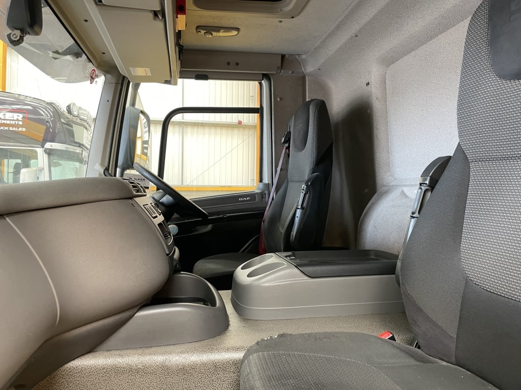 DAF CF250 *EURO 6*, 4X2 18 TONNE FRIDGE/FREEZER – 2016 – PN16 BOJ