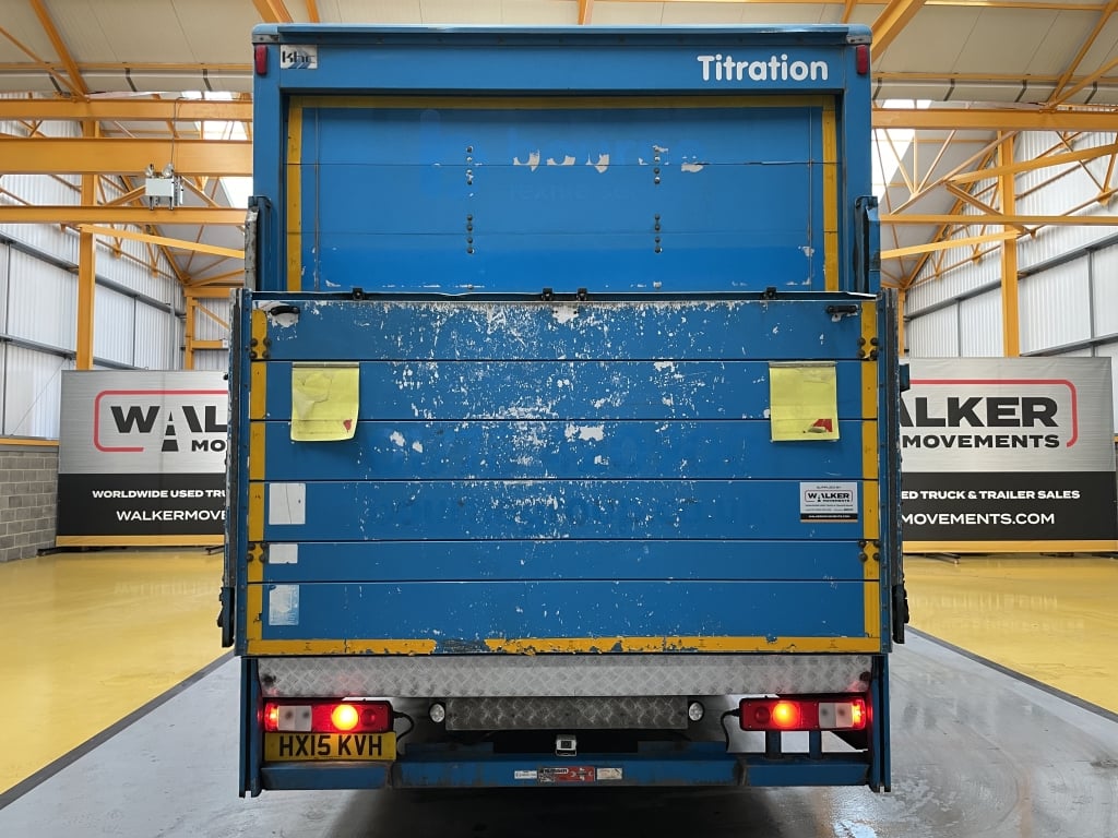 RENAULT D18 WIDE 15 TONNE *EURO 6*, 4X2 STREAMLINE BOX BODY – 2015 – HX15 KVH