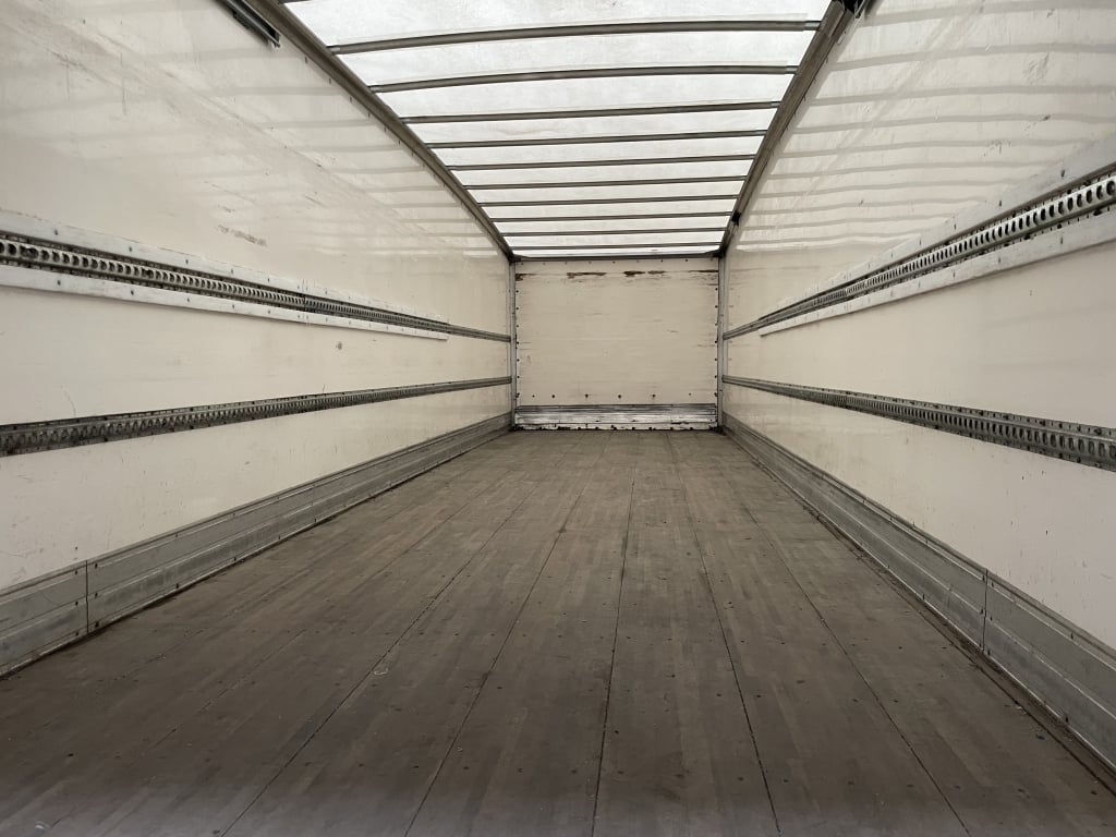 RENAULT D18 WIDE 15 TONNE *EURO 6*, 4X2 STREAMLINE BOX BODY – 2015 – HX15 KVH