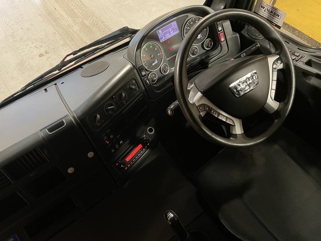 MAN TGL 10.220 EURO 5, CAISSE DE DÉMÉNAGEMENT DE 10 TONNES – 2011 – HF11 DYV