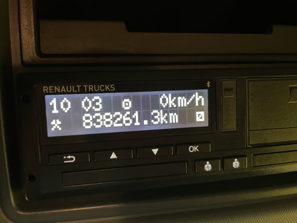 RENAULT T460 DAY CAB *EURO 6* 4X2 TRACTOR UNIT – 2020 – KT69 XPG