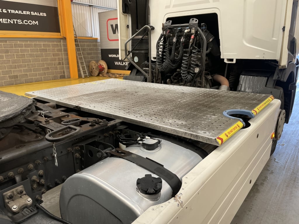 RENAULT T460 DAY CAB *EURO 6* 4X2 TRACTOR UNIT – 2020 – KT69 XPG