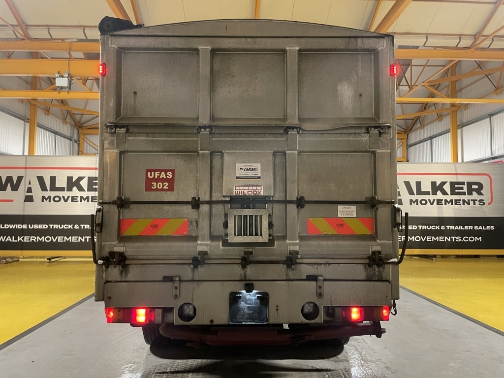 FODEN ALPHA 6X4 ALUMINIUM BULK TIPPER / BLOWER – 2002 – YD52 YSV