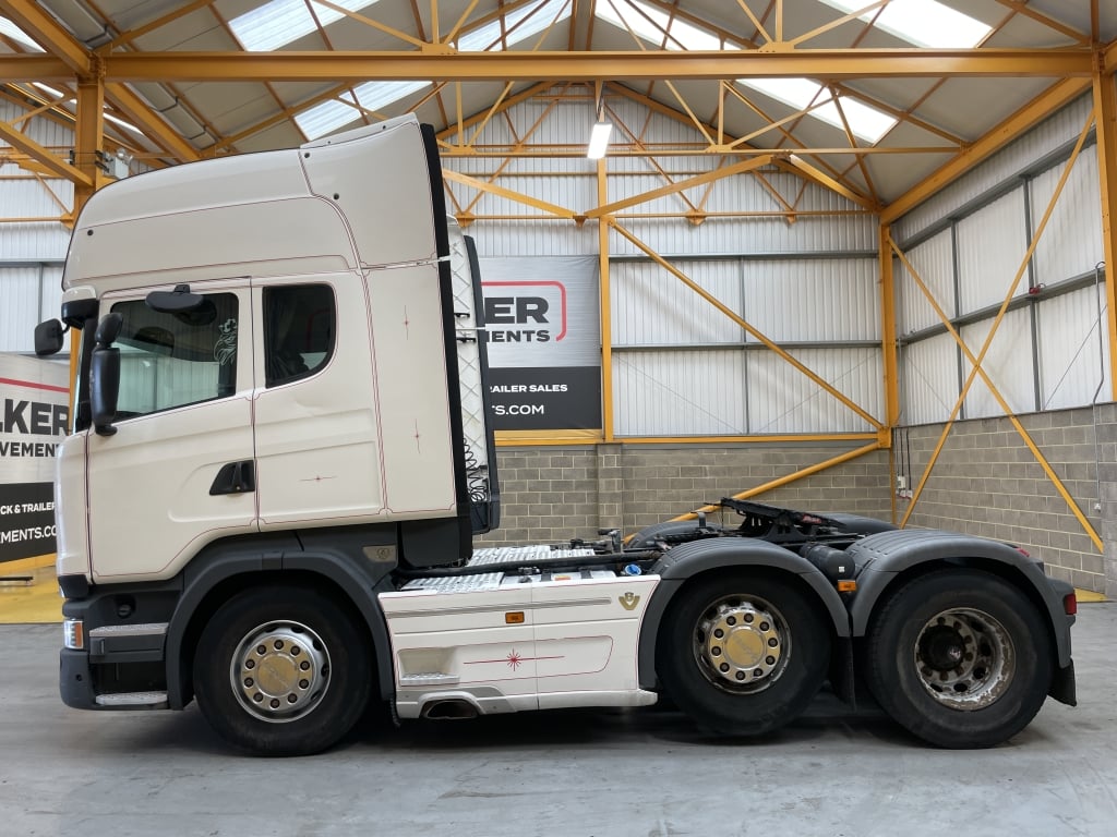 SCANIA R520 V8 *EURO 6* TOPLINE 6X2 TRACTOR UNIT – 2017 – SL66 MZG