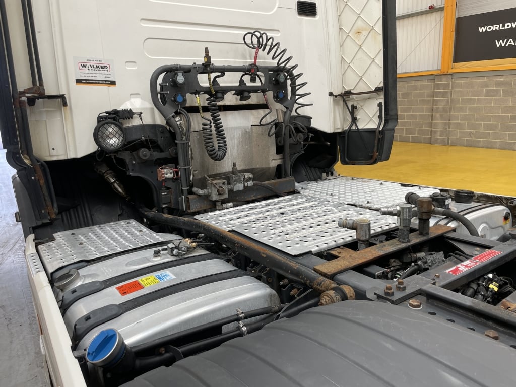SCANIA R520 V8 *EURO 6* TOPLINE 6X2 TRACTOR UNIT – 2017 – SL66 MZG